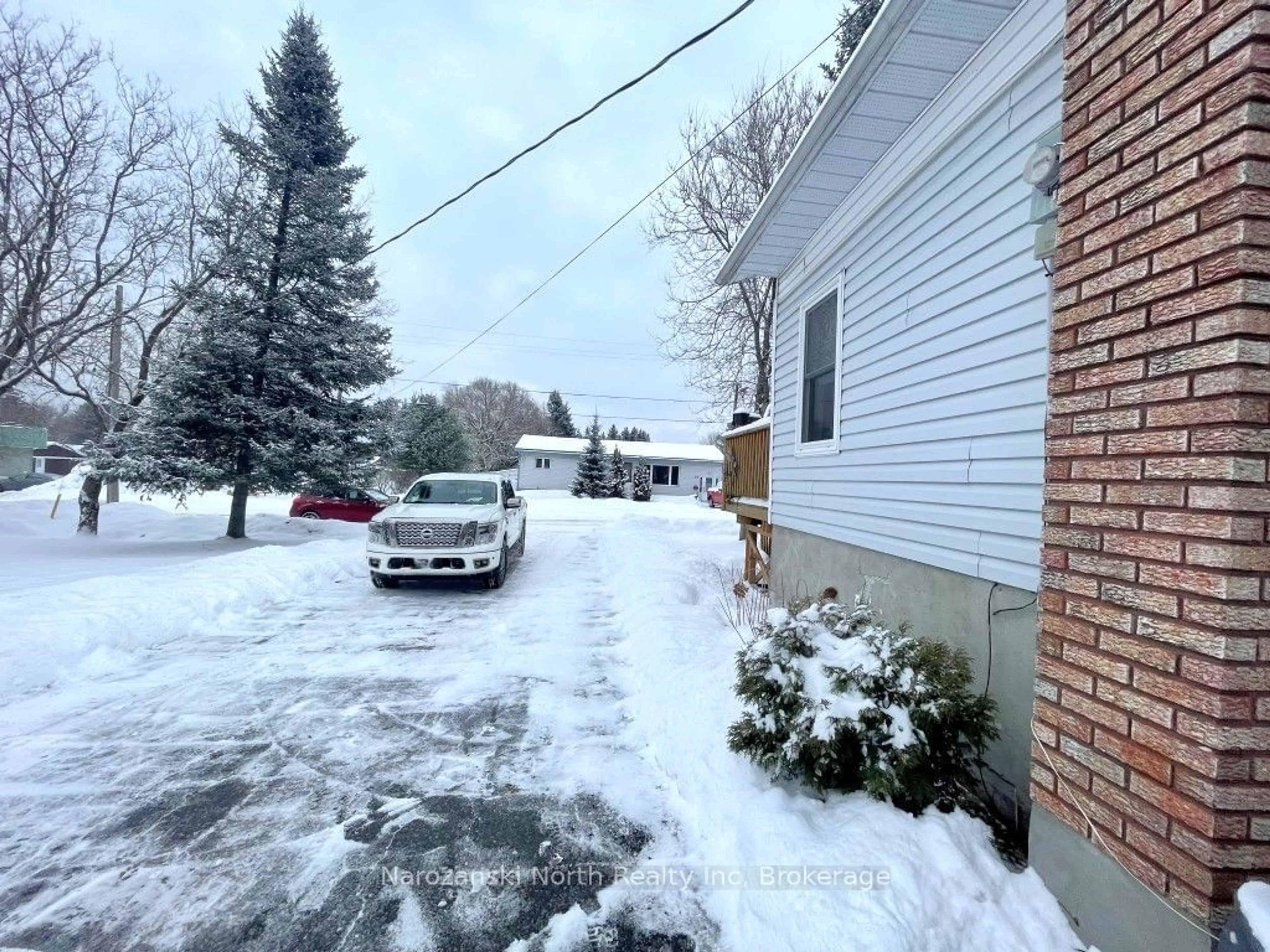 A pic from outside/outdoor area/front of a property/back of a property/a pic from drone, street for 11 John St, St. Charles Ontario P0M 2W0