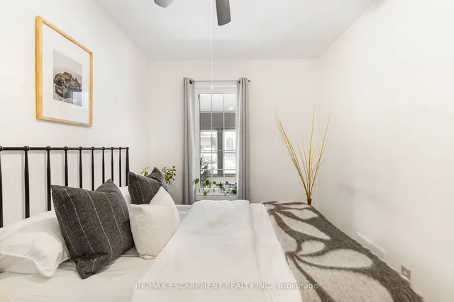 Additional property image - 37 East 23rd St