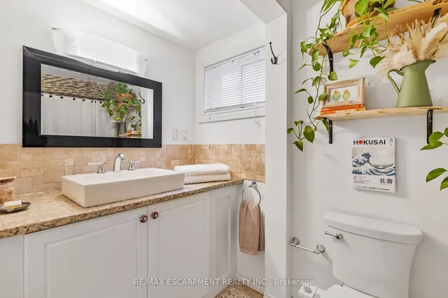 Additional property image - 37 East 23rd St