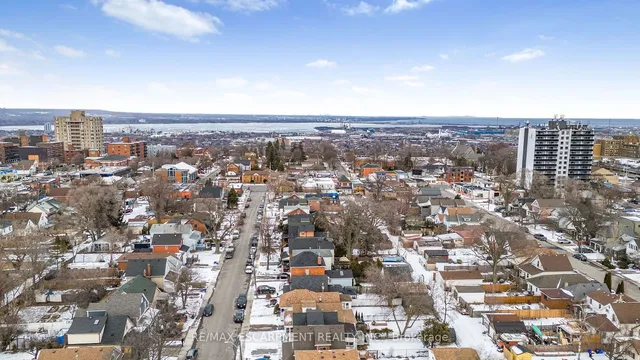 Additional property image - 37 East 23rd St
