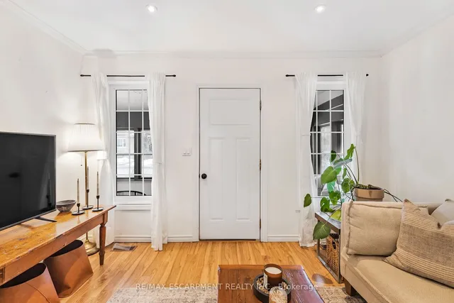 Additional property image - 37 East 23rd St