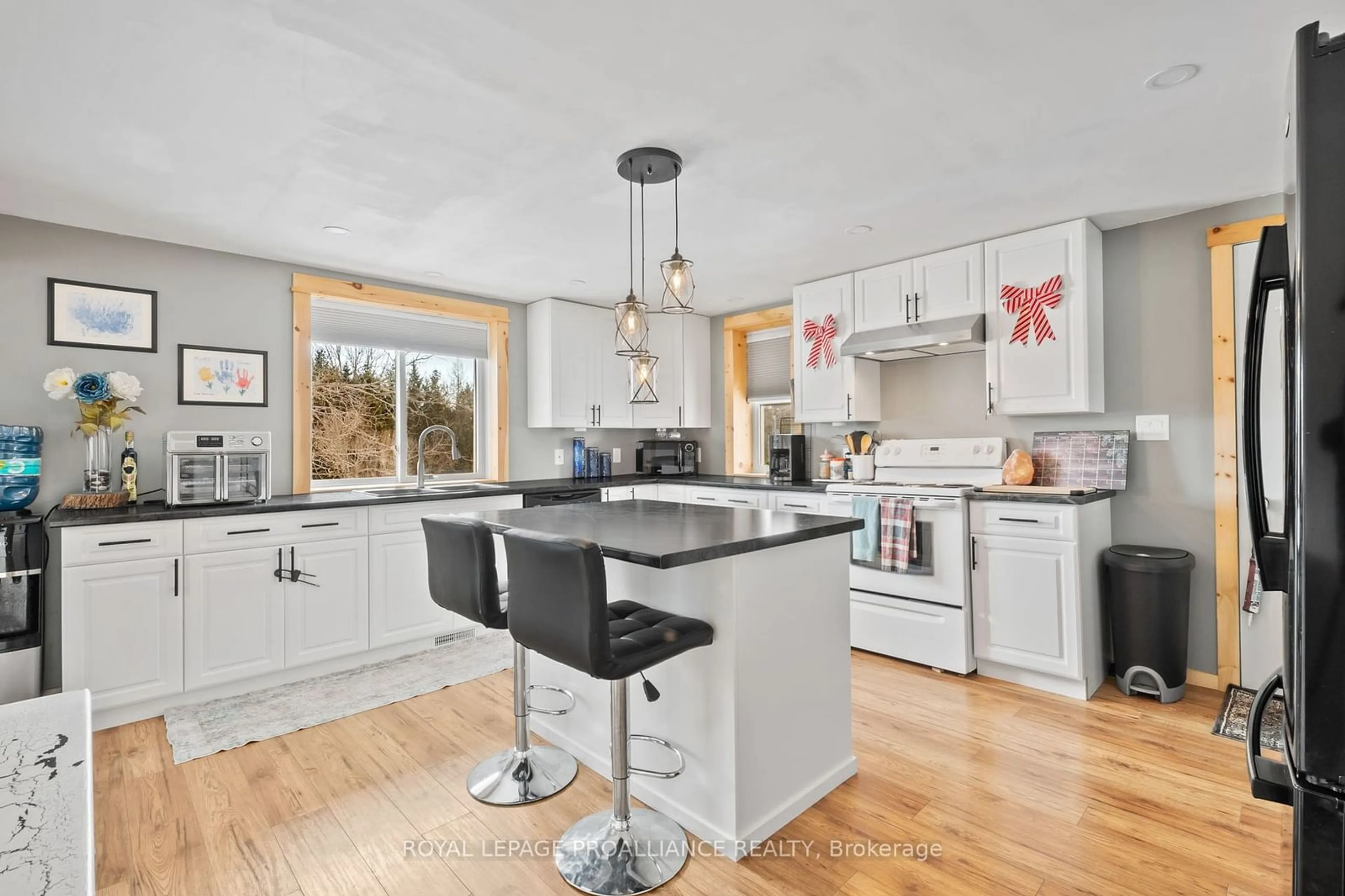 Open concept kitchen, unknown for 1074 County Rd 30, Brighton Ontario K0K 1H0