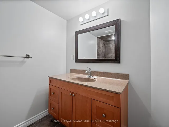 Additional property image - 9 1/2 York St Unit 2