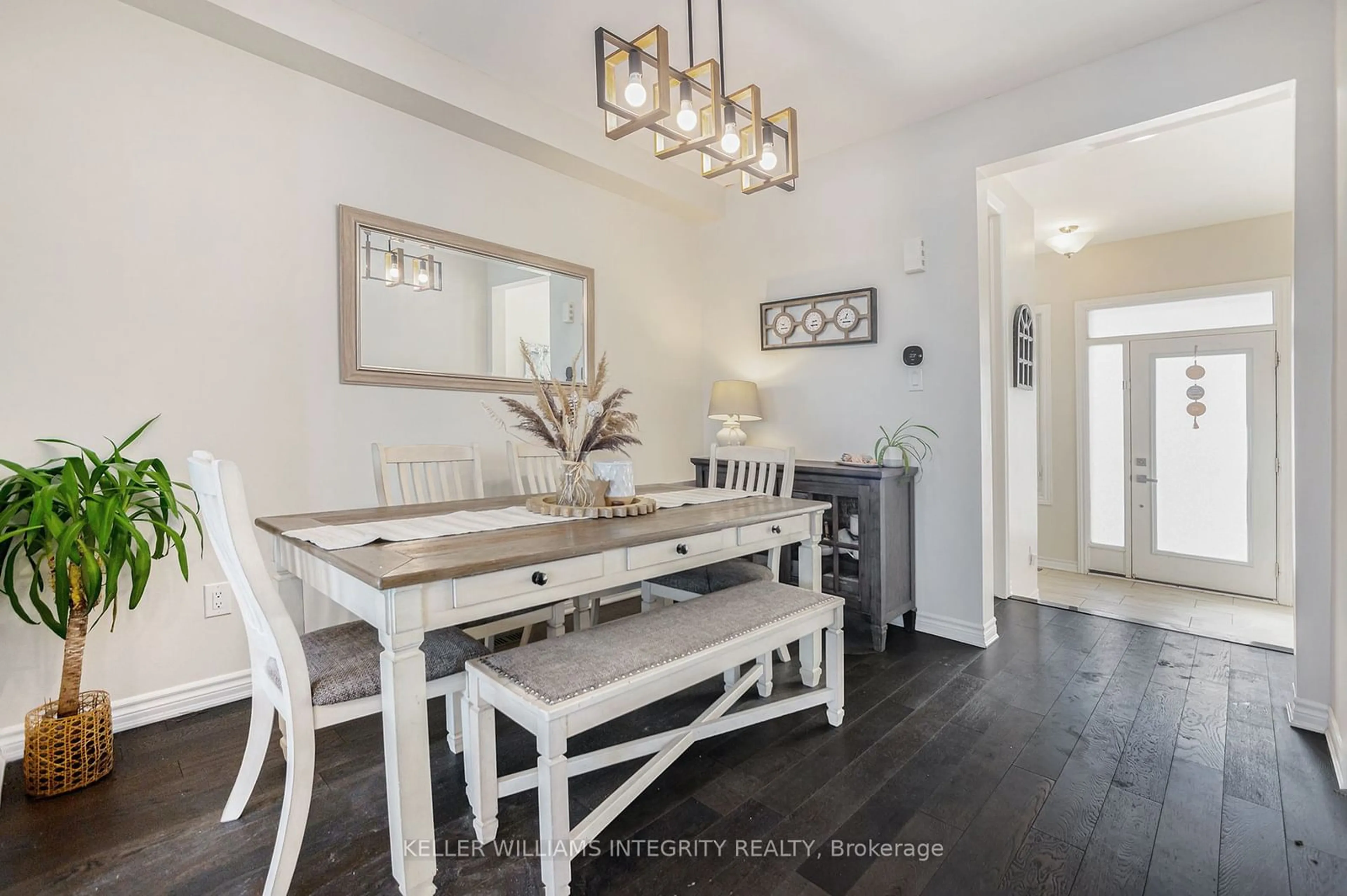 Dining room, wood/laminate floor for 333 Aphelion Cres, Barrhaven Ontario K2J 6N4