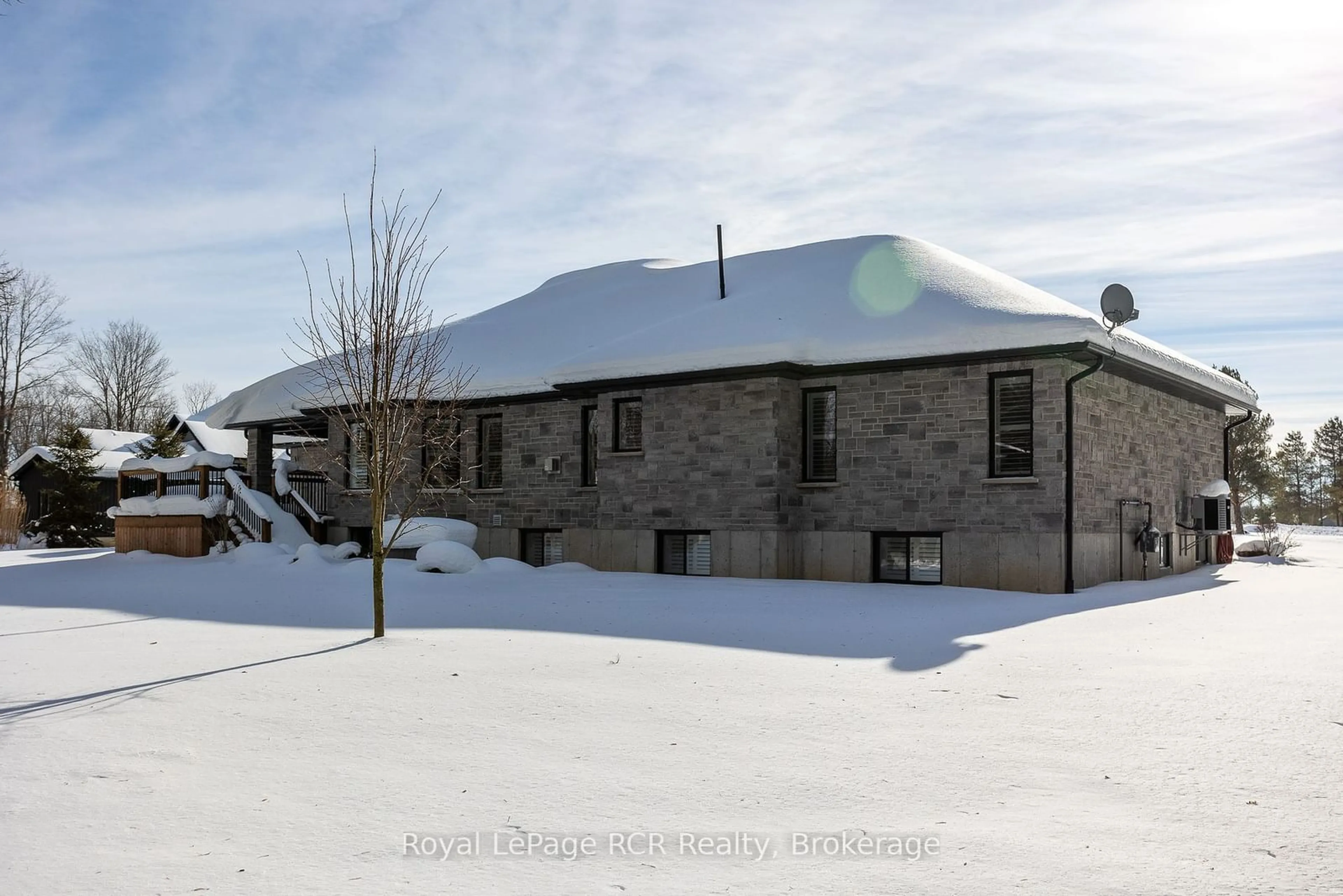 A pic from outside/outdoor area/front of a property/back of a property/a pic from drone, building for 130 Marshall Hts, West Grey Ontario N0G 1R0