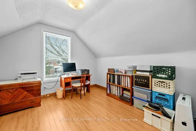 Additional property image - 91 Province St