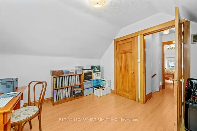 Additional property image - 91 Province St
