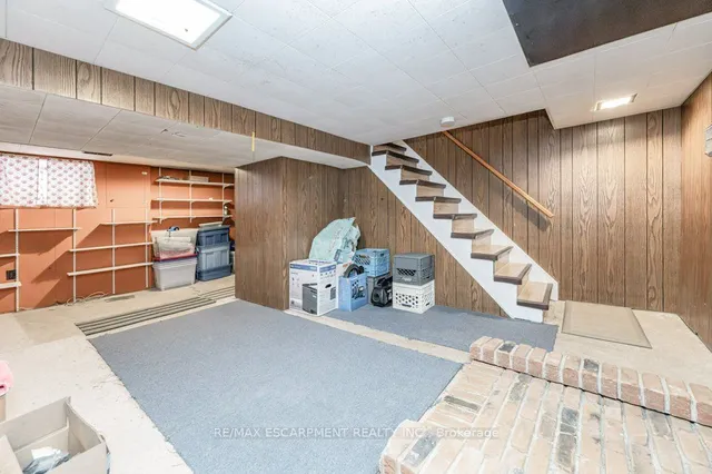 Additional property image - 91 Province St