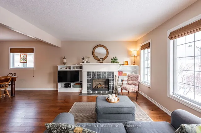 Additional property image - 136 Glenariff Dr