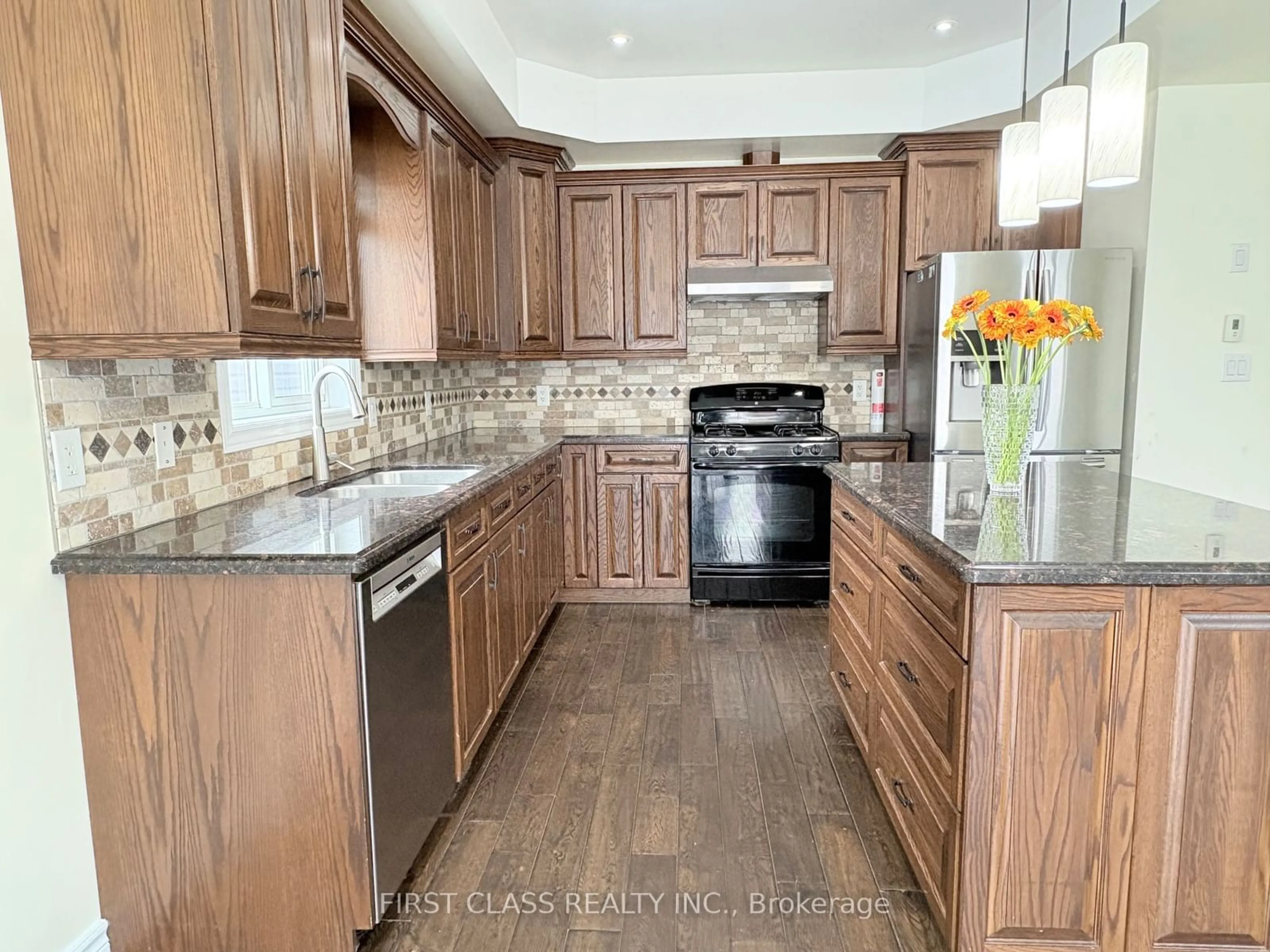 Open concept kitchen, unknown for 13 Stepney St, St. Catharines Ontario L2M 1P9