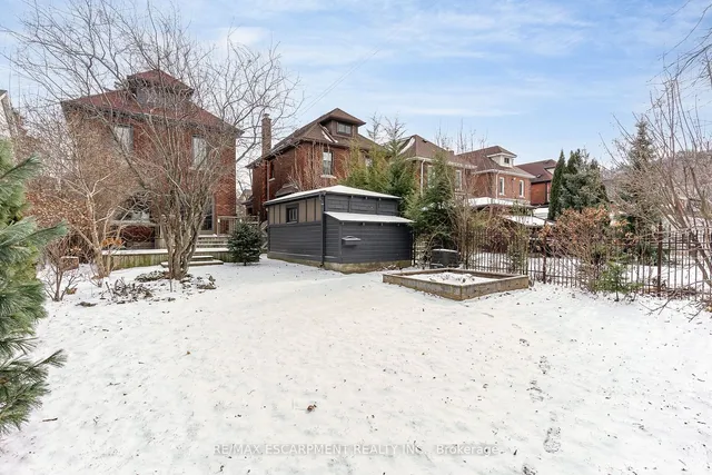 Additional property image - 166 Rothsay Ave