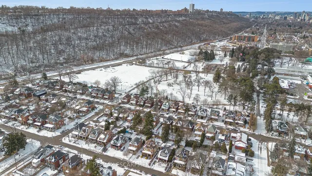 Additional property image - 166 Rothsay Ave