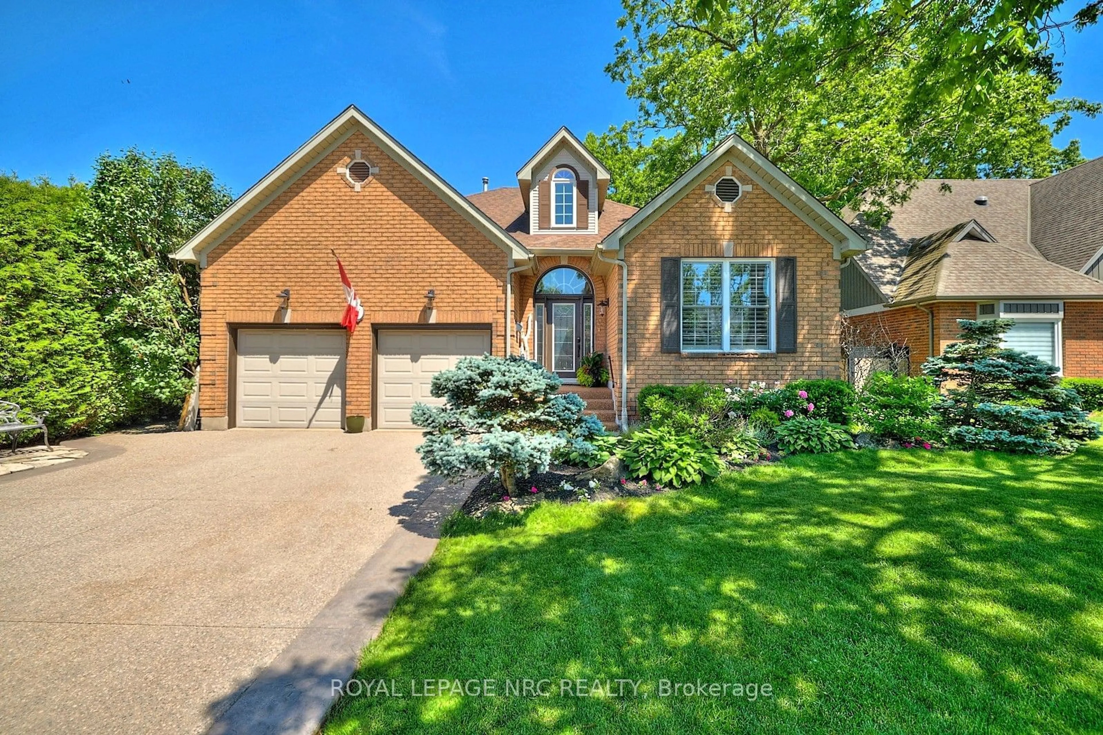 Home with brick exterior material, street for 7 SCOTTDALE Crt, Pelham Ontario L0S 1E3