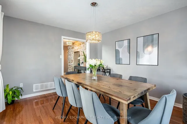 Additional property image - 3 Gowland Dr