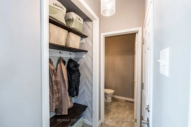 Additional property image - 3 Gowland Dr