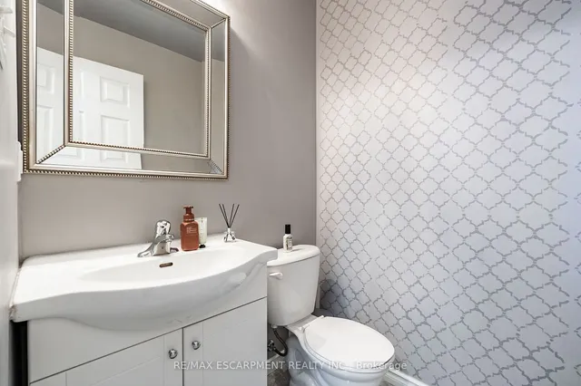 Additional property image - 3 Gowland Dr