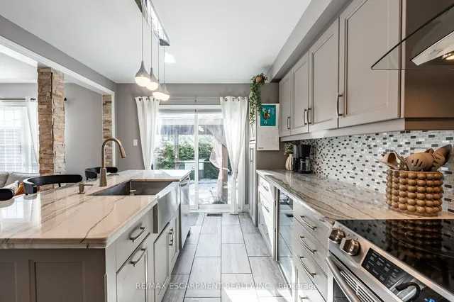 Additional property image - 3 Gowland Dr