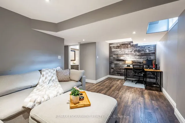 Additional property image - 3 Gowland Dr