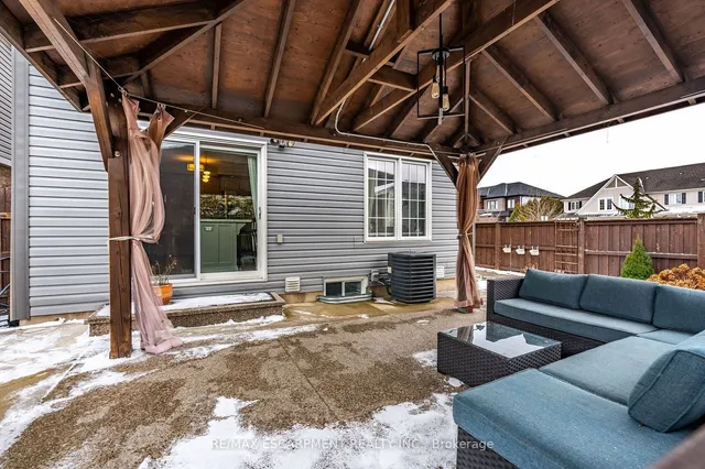 Additional property image - 3 Gowland Dr