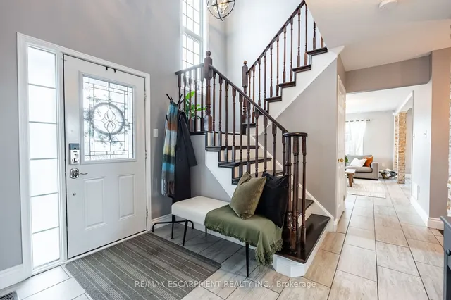 Additional property image - 3 Gowland Dr
