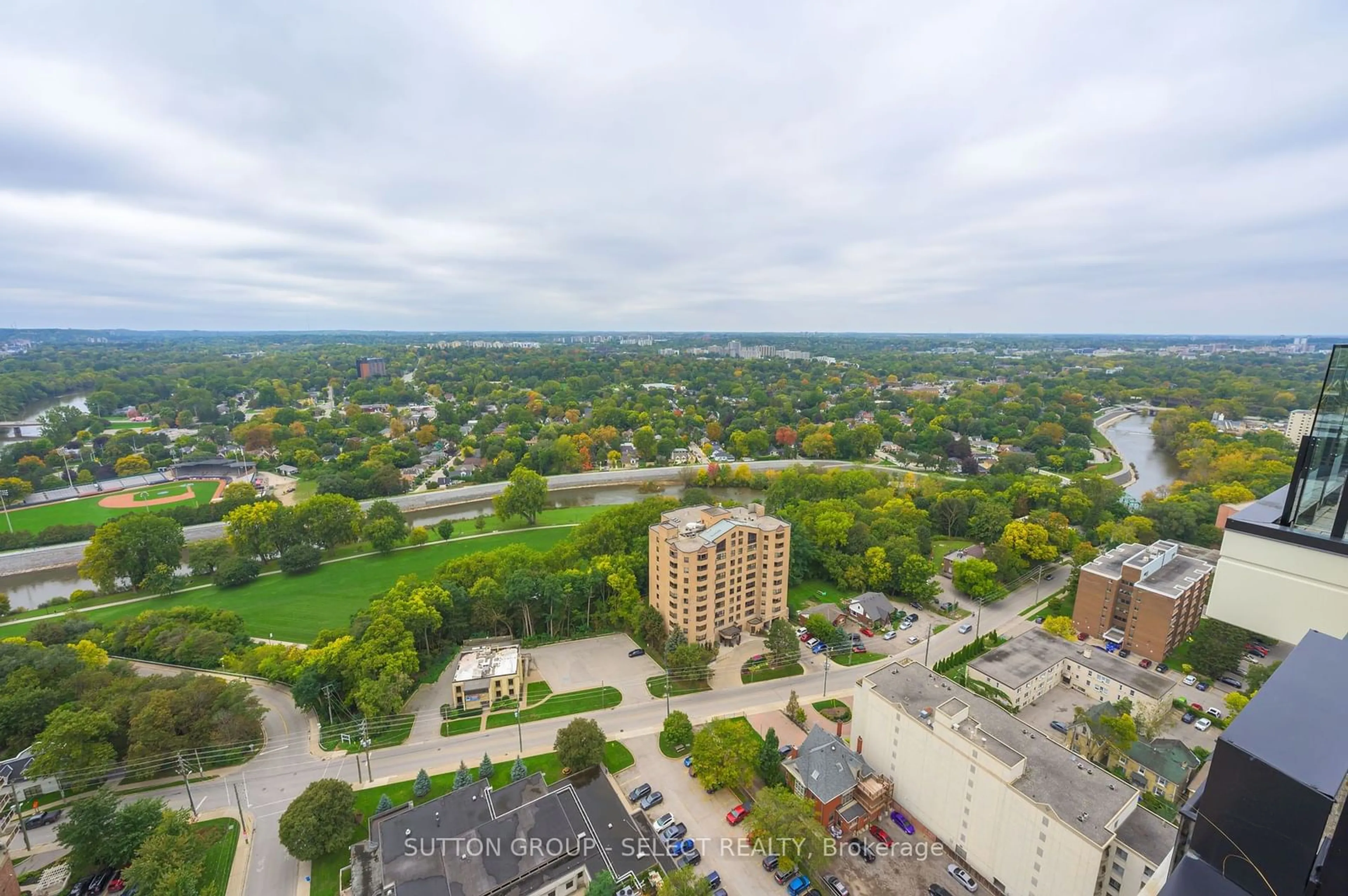 A pic from outside/outdoor area/front of a property/back of a property/a pic from drone, city buildings view from balcony for 505 Talbot St #2006, London Ontario N6A 2S6