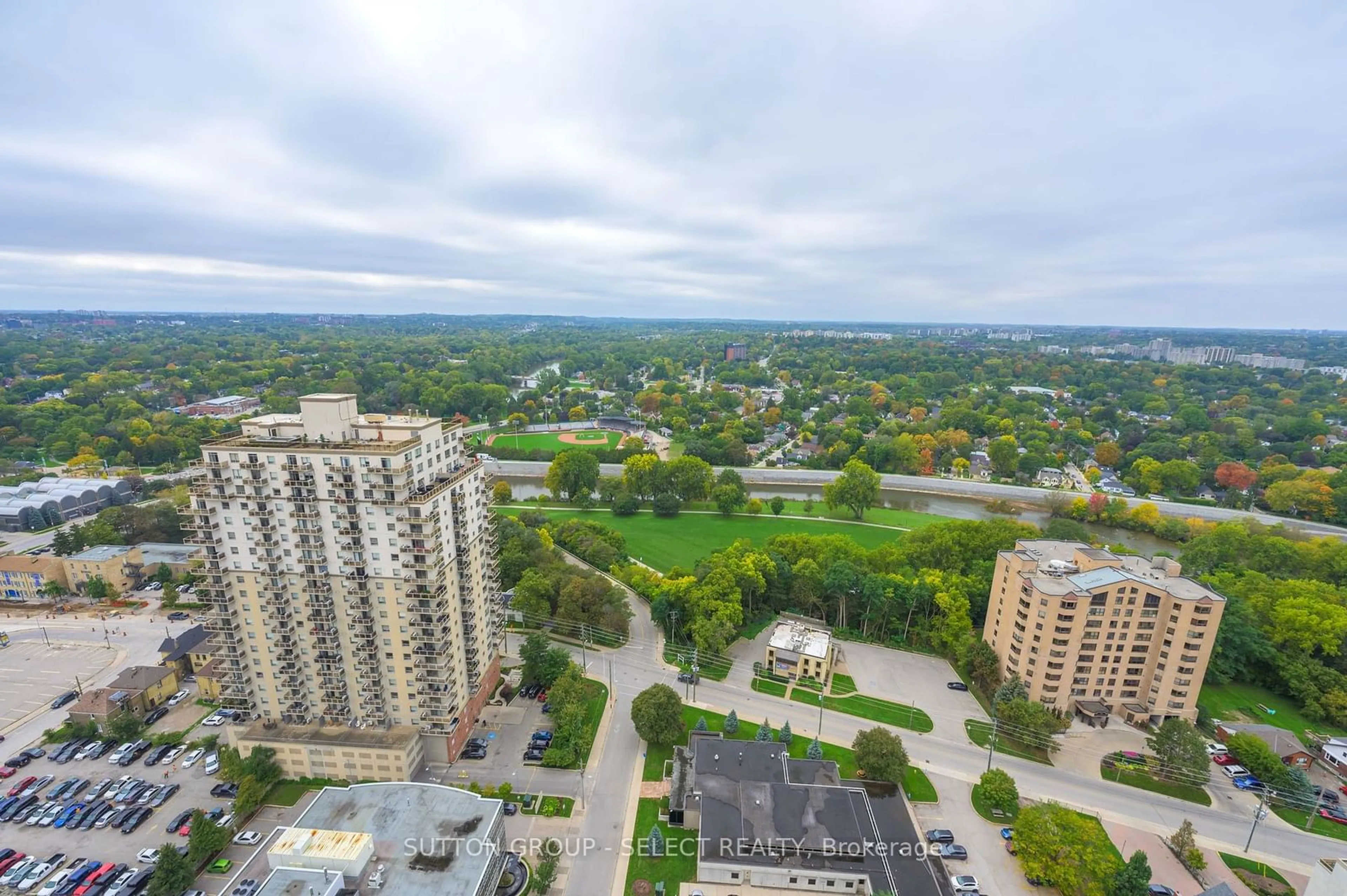 A pic from outside/outdoor area/front of a property/back of a property/a pic from drone, city buildings view from balcony for 505 Talbot St #2006, London Ontario N6A 2S6