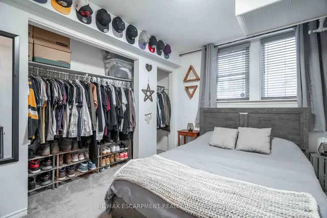 Additional property image - 356 HUNTER St Unit 9