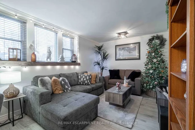 Additional property image - 356 HUNTER St Unit 9