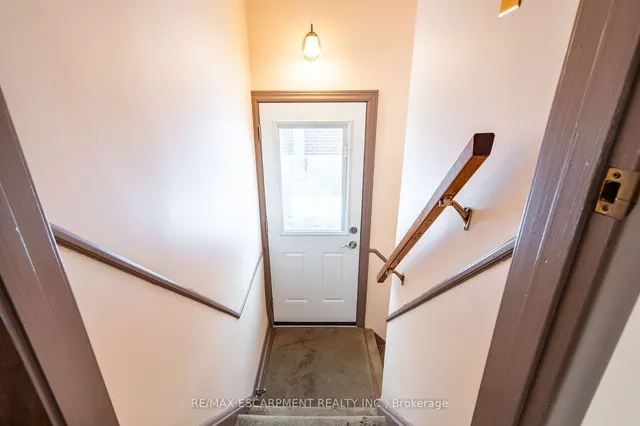 Additional property image - 289 Upper Paradise Rd