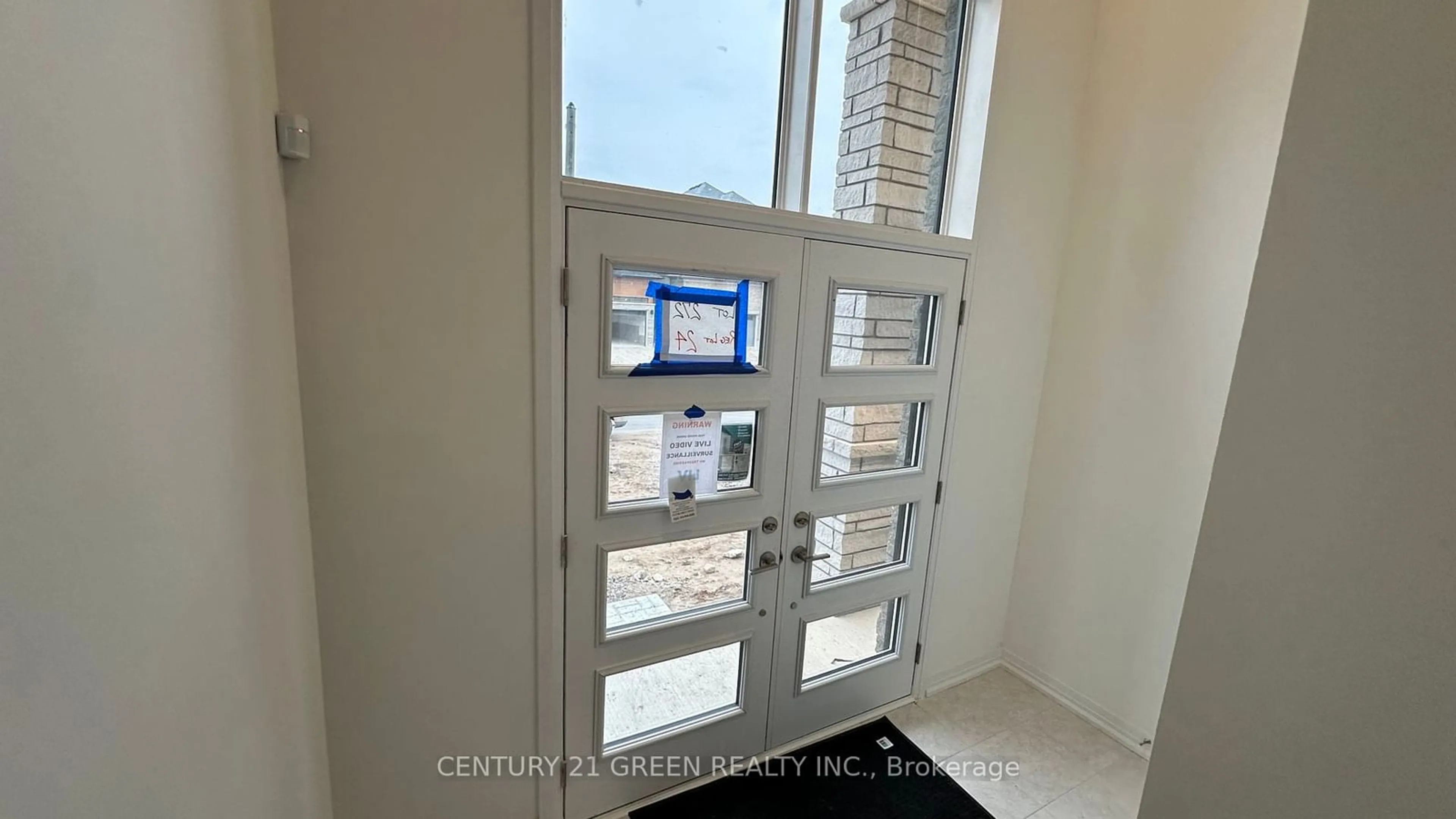 Indoor entryway for 126 Hitchman St, Brant Ontario N3L 0N6