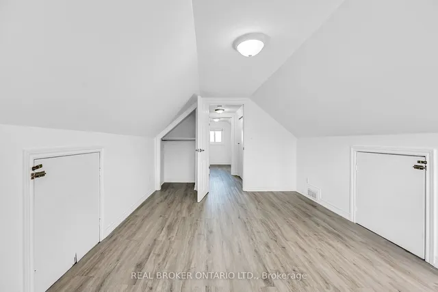 Additional property image - 417 Paling Ave