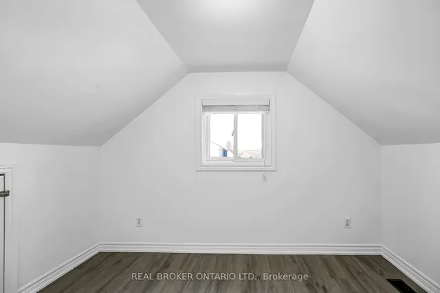 Additional property image - 417 Paling Ave