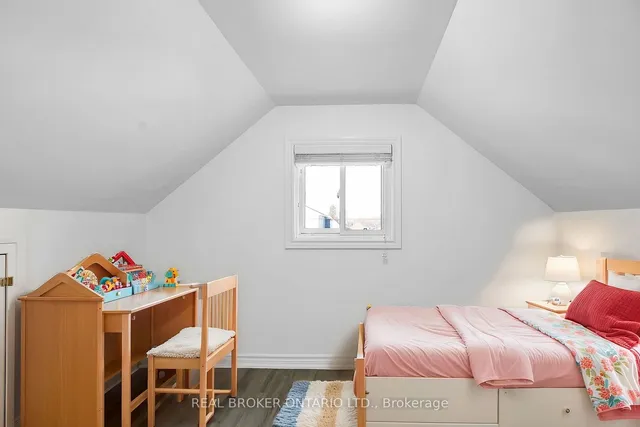 Additional property image - 417 Paling Ave