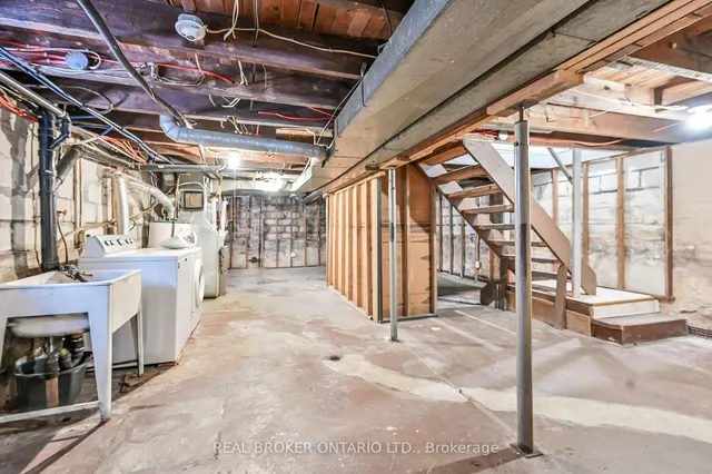 Additional property image - 417 Paling Ave