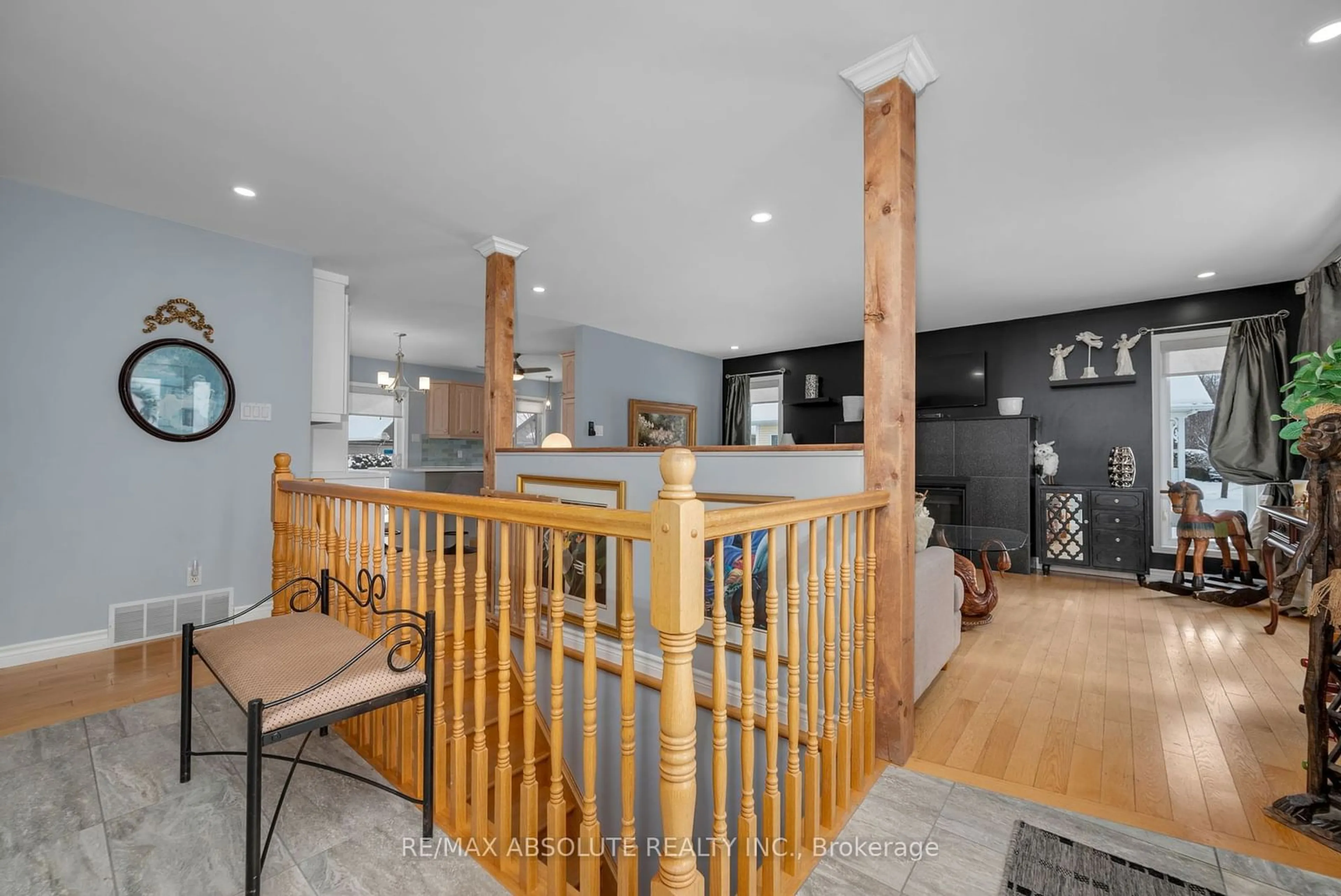 Open concept kitchen, unknown for 945 Royal Ave, Hawkesbury Ontario K6A 3K2