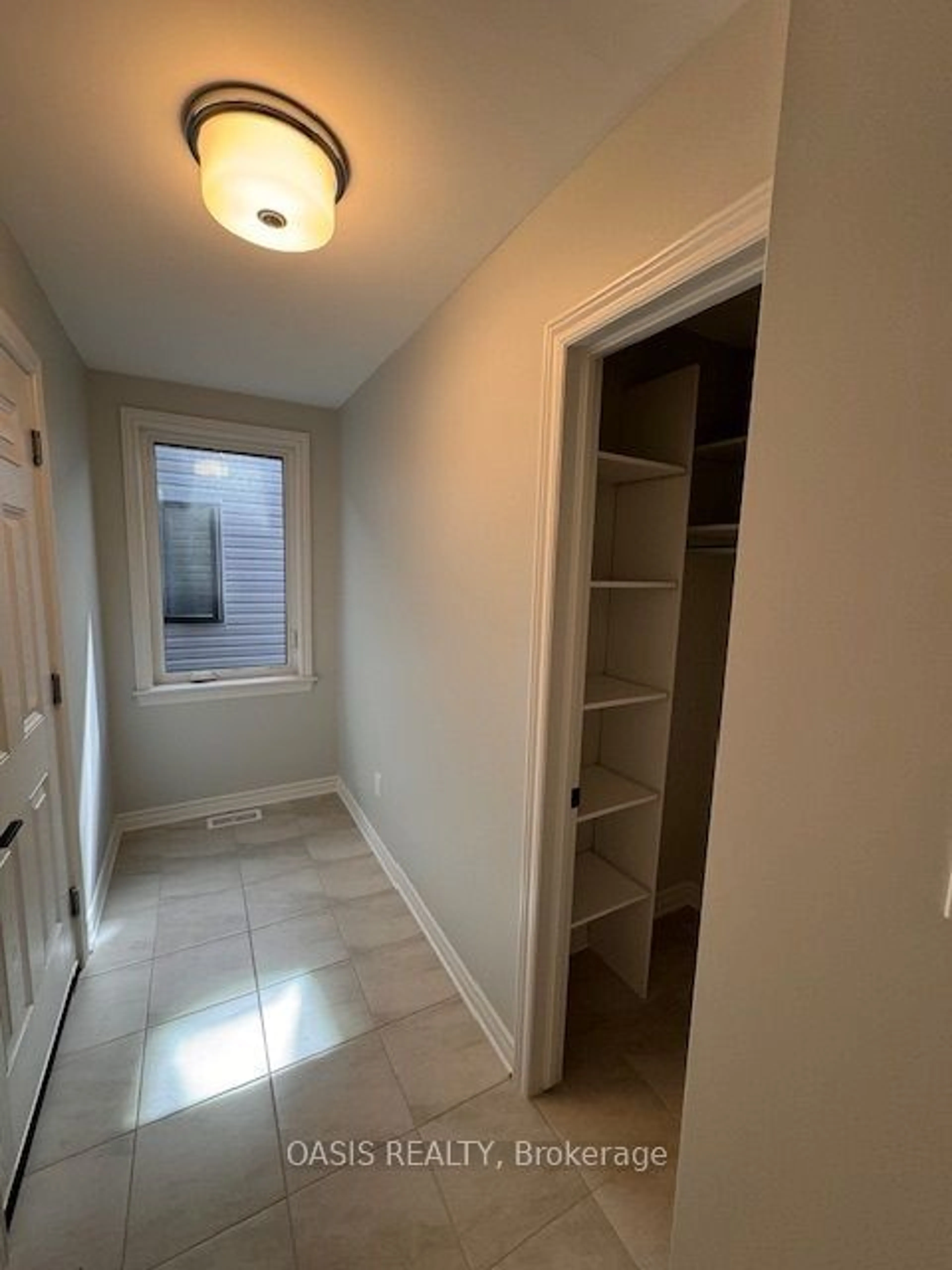 A pic of a room for 906 ECHINACEA Row, Barrhaven Ontario K2J 7A4