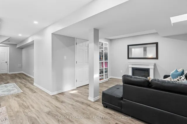 Additional property image - 485 Green Rd Unit 39