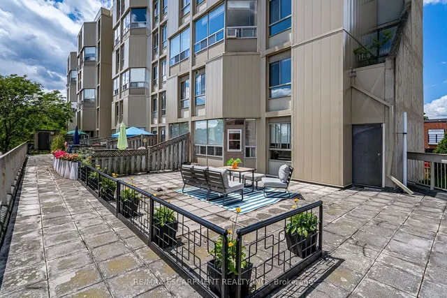 Additional property image - 10 John St Unit 209
