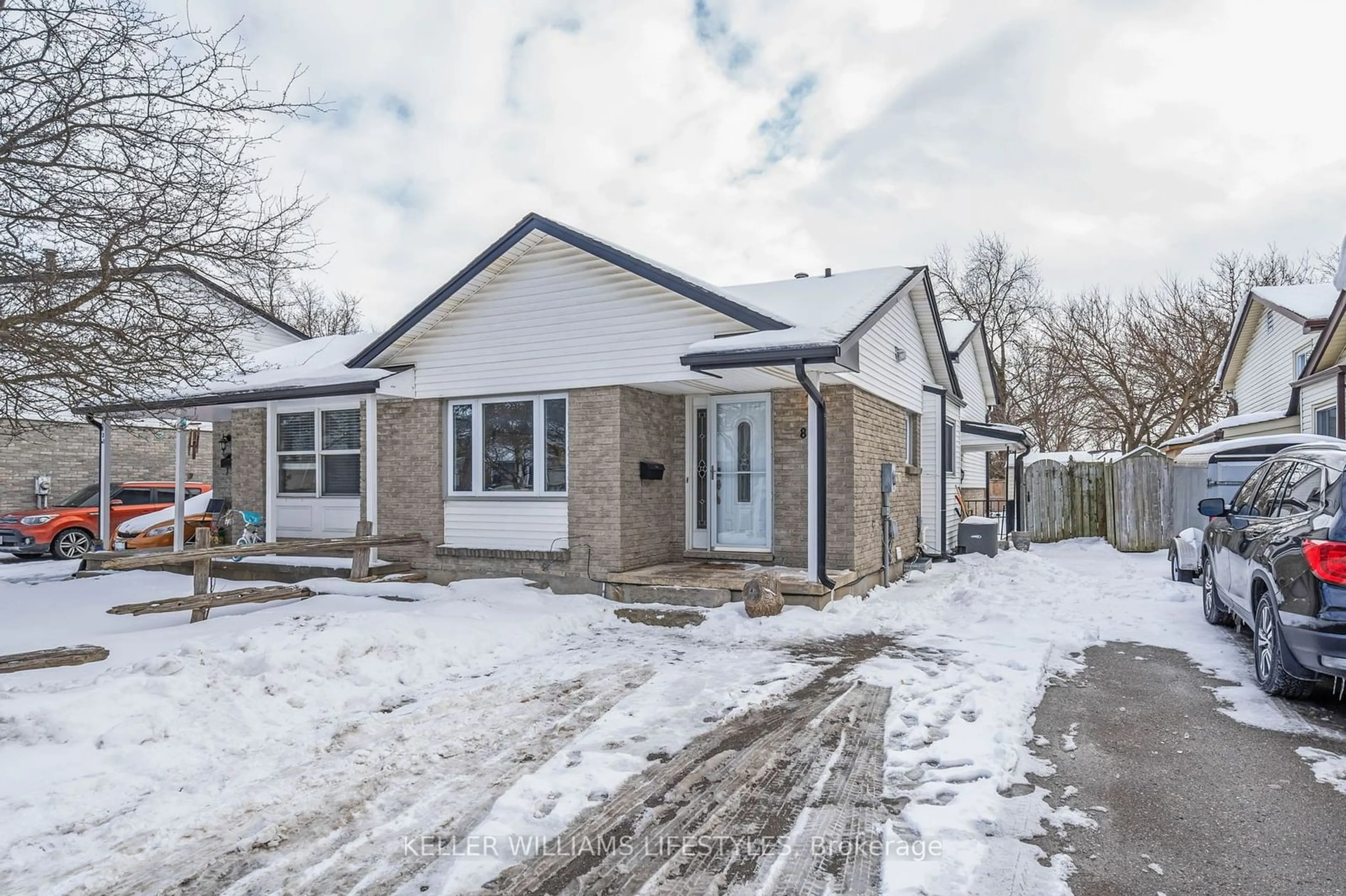 Home with brick exterior material, street for 829 Jalna Blvd, London Ontario N6E 2S2