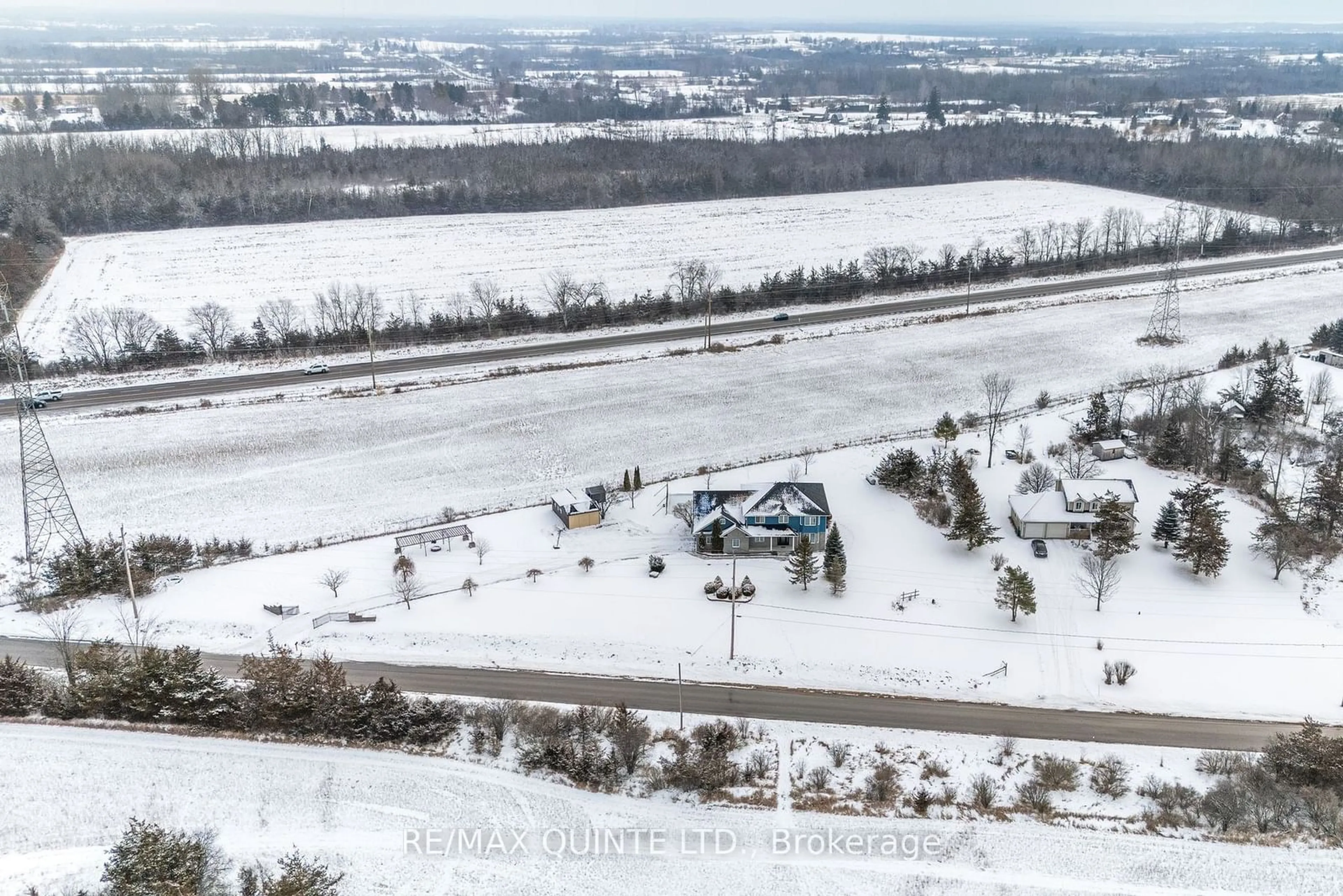 A pic from outside/outdoor area/front of a property/back of a property/a pic from drone, unknown for 41 Wiser Rd, Belleville Ontario K0K 1V0