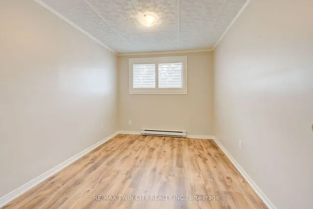 Additional property image - 24 Mooregate Cres Unit 202