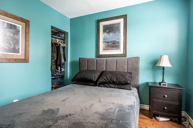 Additional property image - 76 Park Row