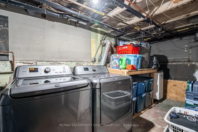 Additional property image - 76 Park Row