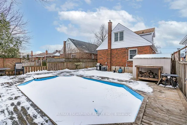 Additional property image - 377 East 16th St
