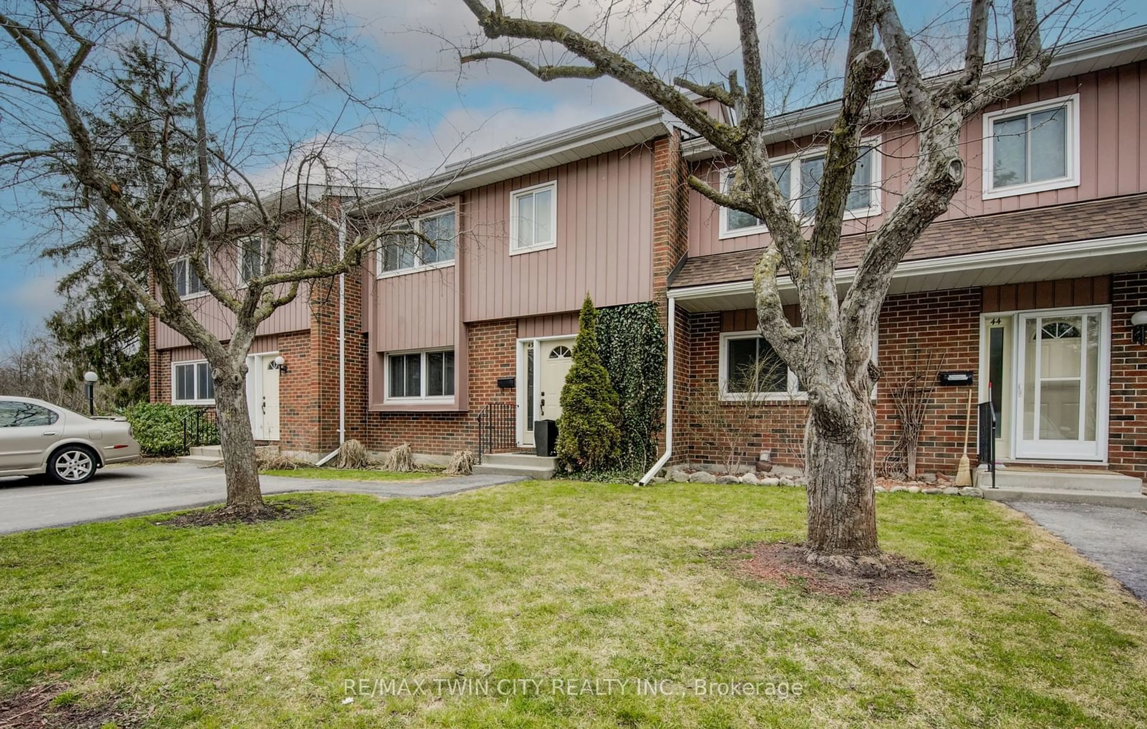 Home with brick exterior material, street for 121 University Ave #43, Waterloo Ontario N2J 4J1