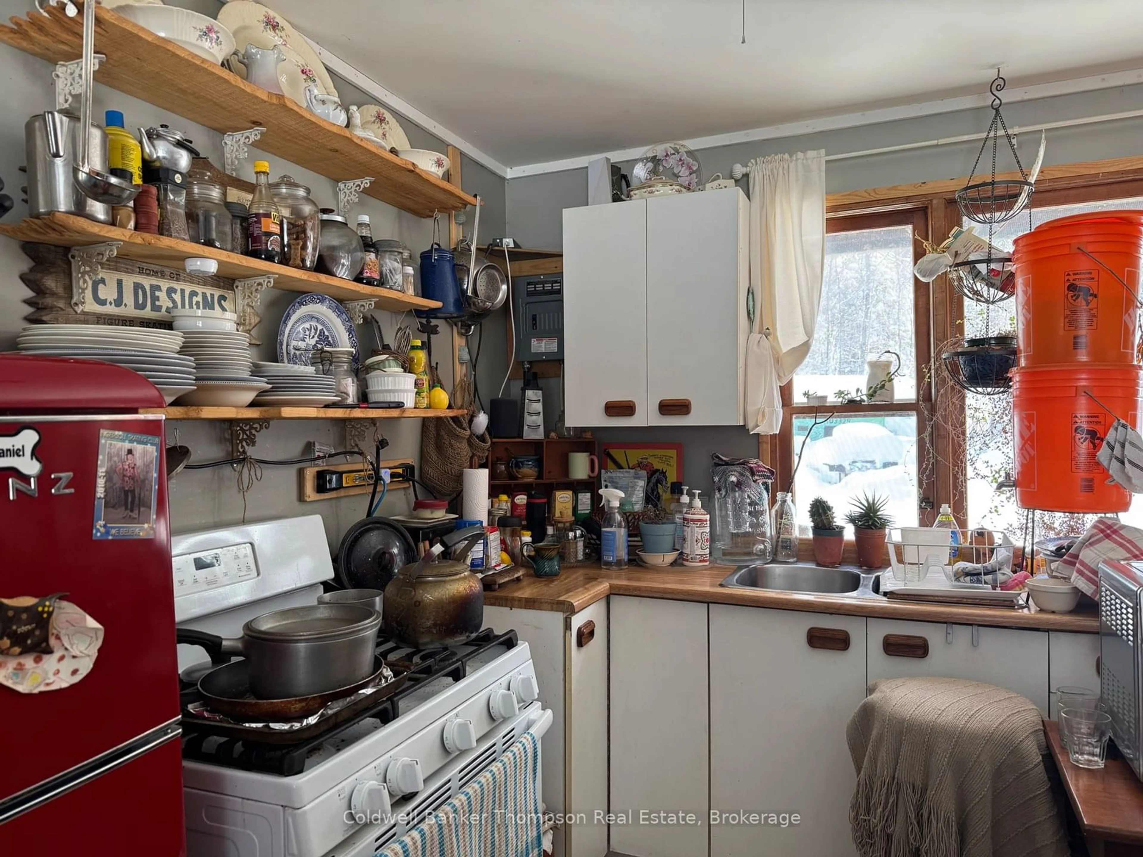 Standard kitchen, unknown for 1898 AXE LAKE Rd, McMurrich/Monteith Ontario P0A 1Y0