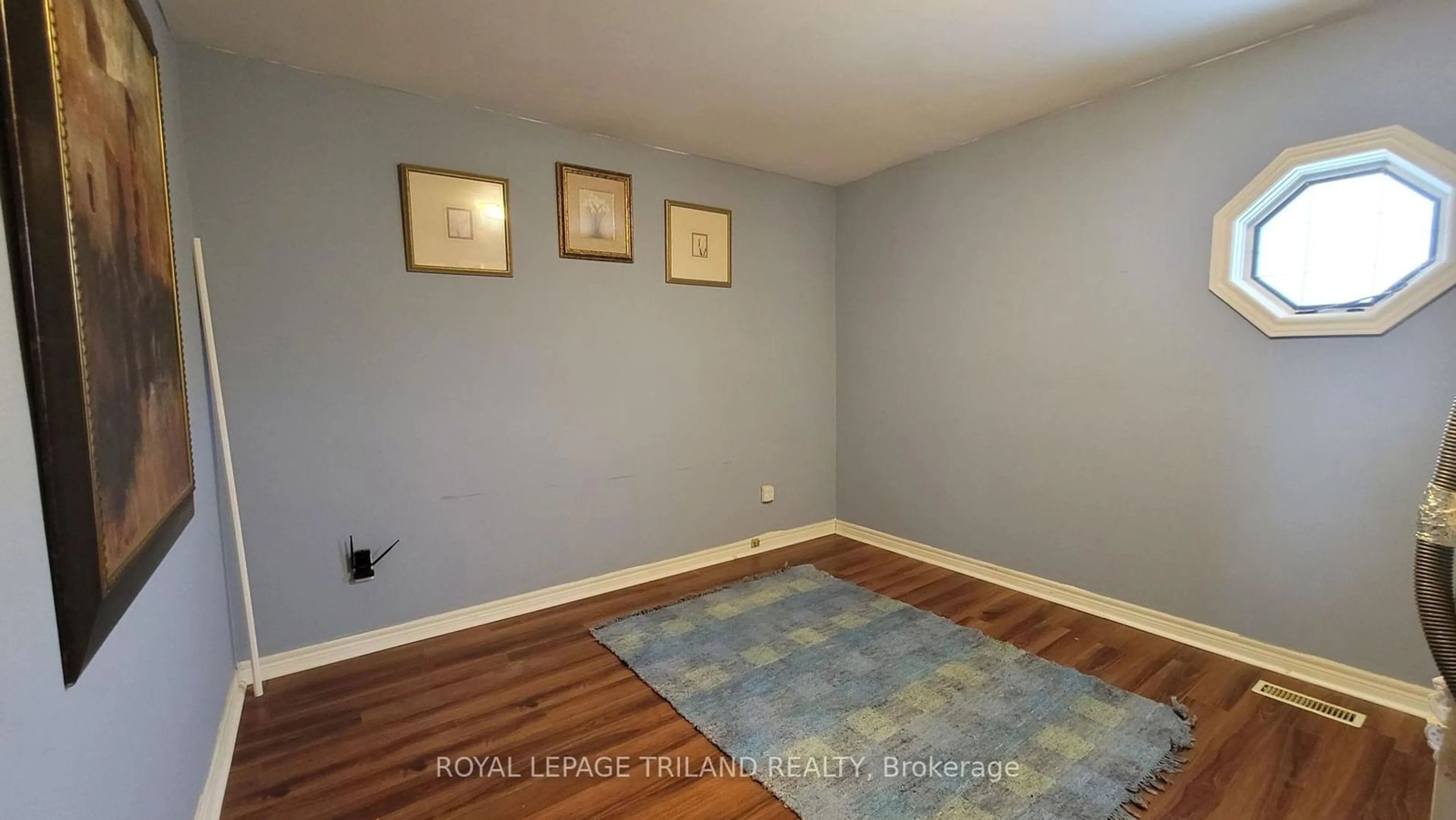 A pic of a room for 29 Wadsworth St, London Ontario N5V 2R1