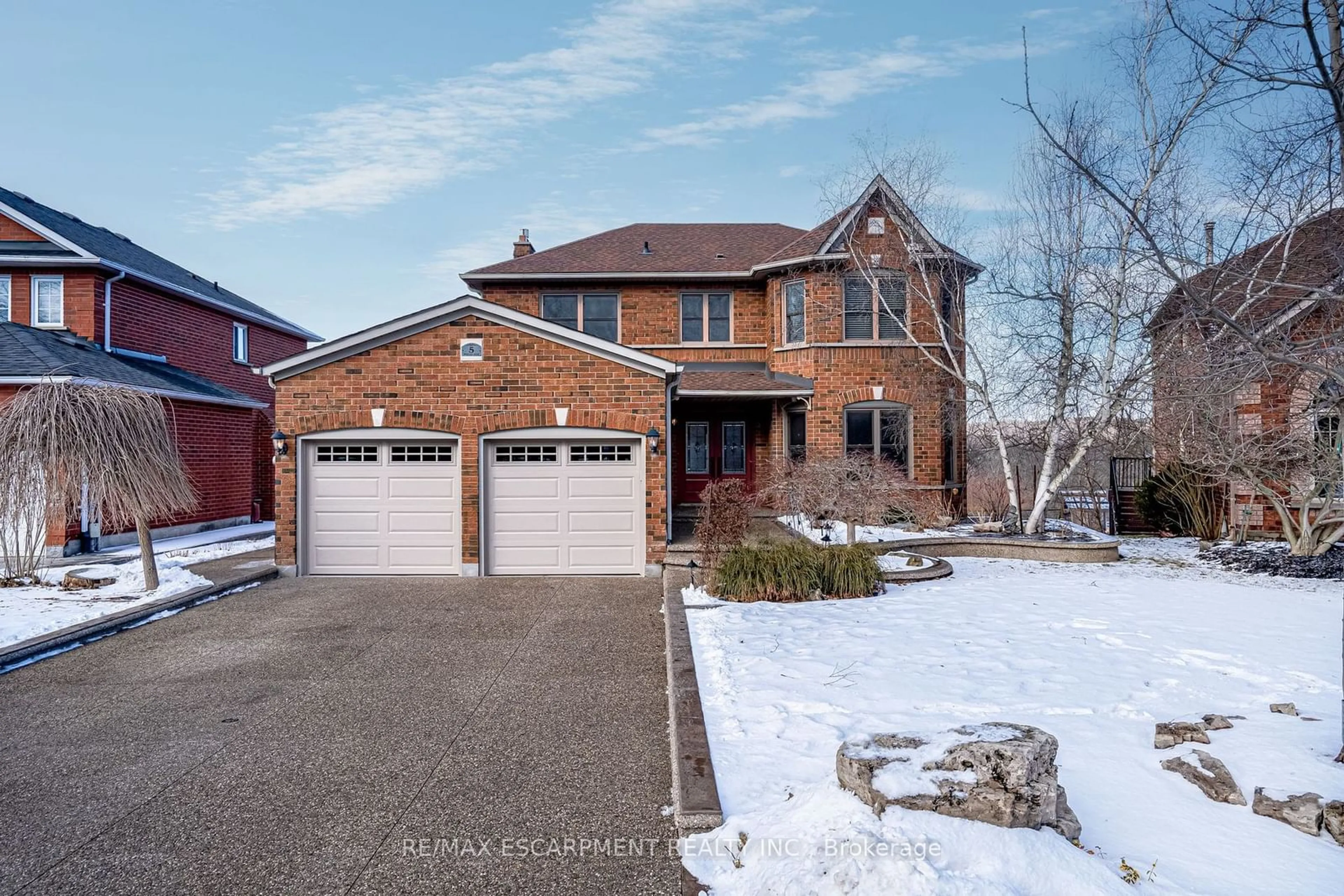 Home with brick exterior material, street for 5 Broad Oak Crt, Hamilton Ontario L9H 7A1