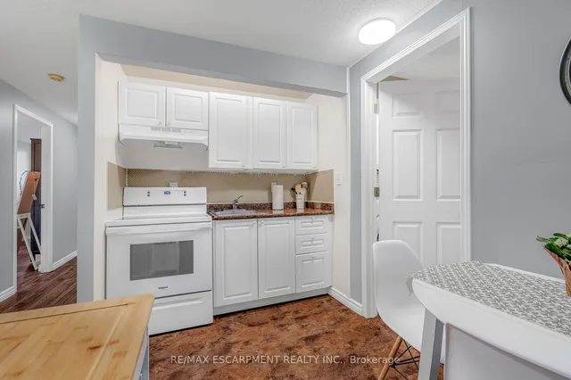Additional property image - 82 Rymal Rd