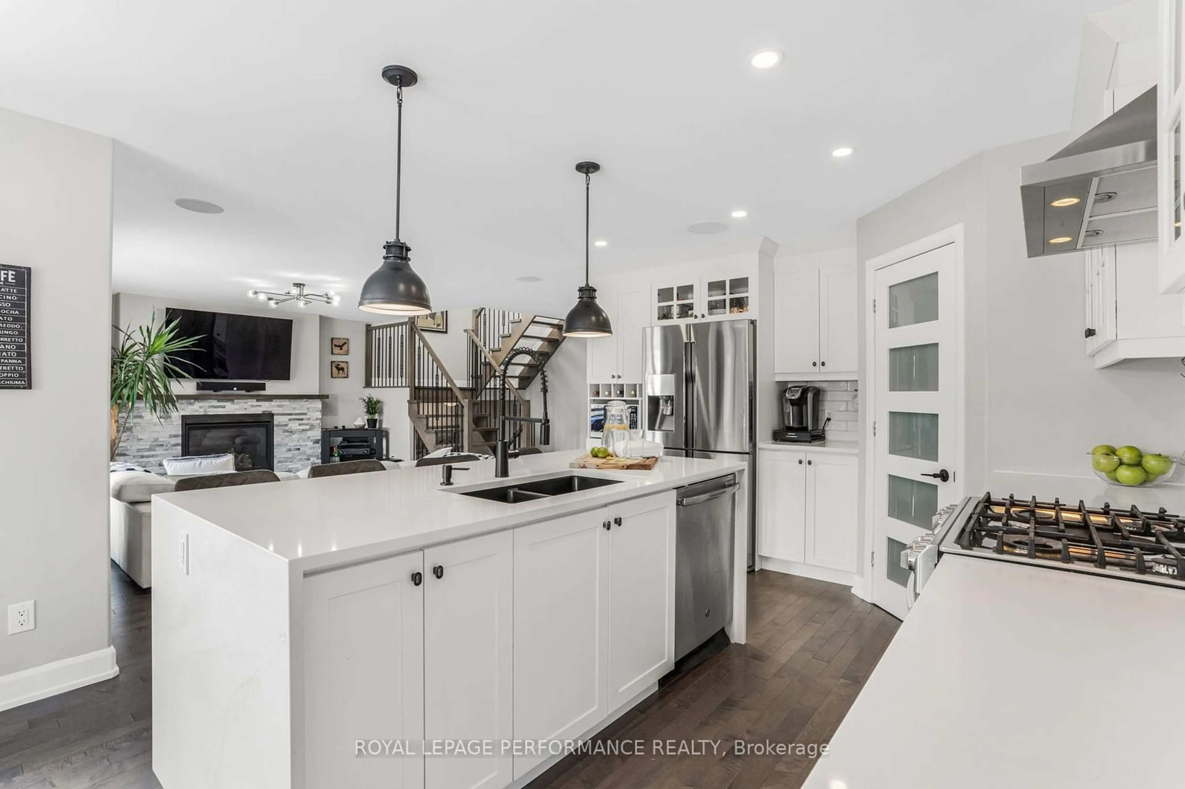 Open concept kitchen, unknown for 509 Marseille St, Russell Ontario K0A 1W0